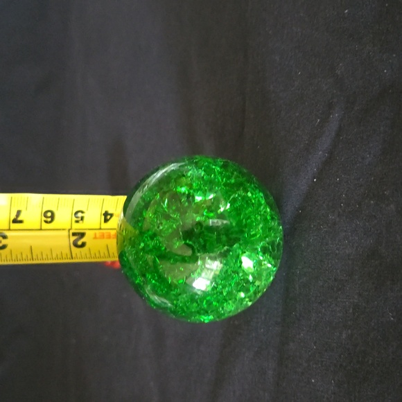 Green Crackle Sphere - Picture 3 of 4